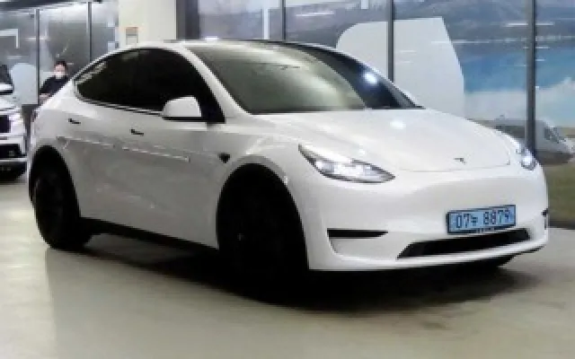테슬라 모델 Y RWD 테슬라 2023년 09월 20,067km